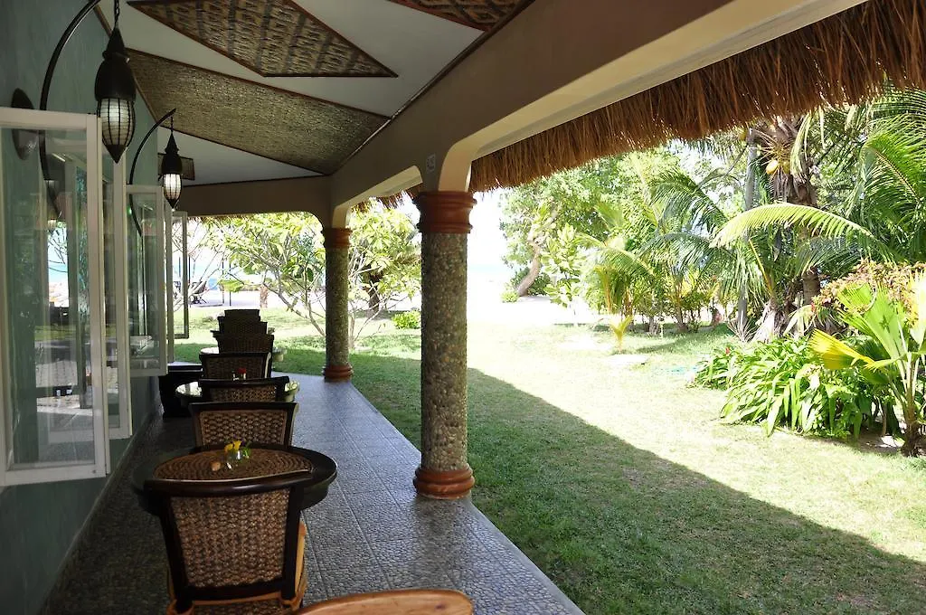 The Islander Hotel Grand Anse  3*, Grand Anse (Praslin) Seychellerna