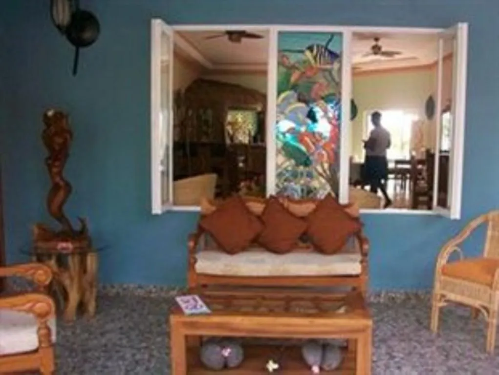 ***  The Islander Hotel Grand Anse  Seychellerna